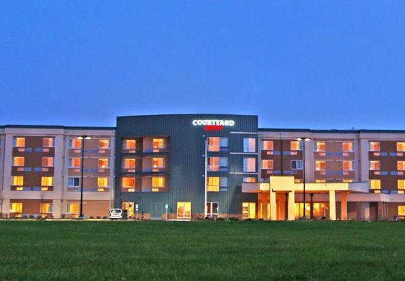 Courtyard Milwaukee Airport Hotell Eksteriør bilde