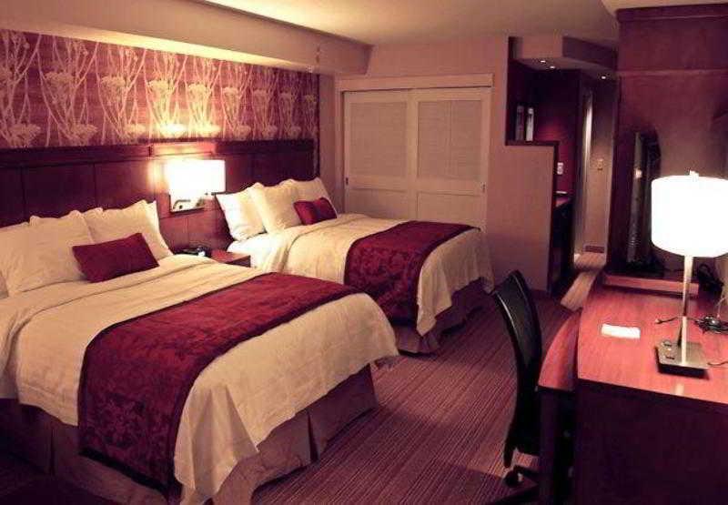 Courtyard Milwaukee Airport Hotell Rom bilde